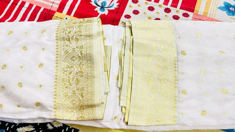 White tanchai banarasi Saree With Blouse Pc
