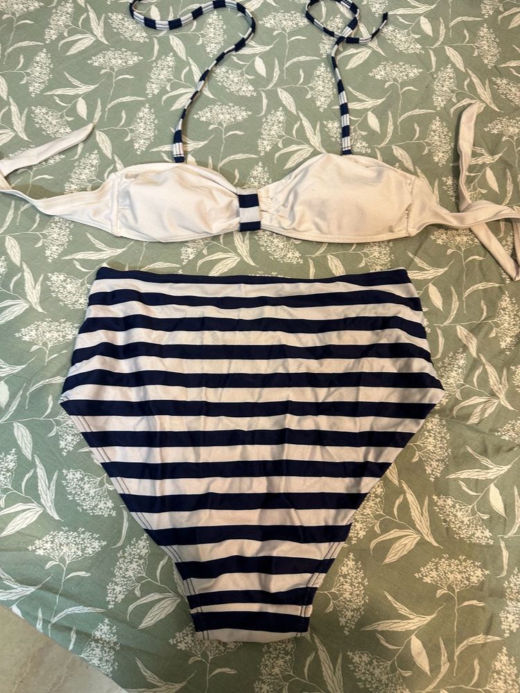 Imported Women Bikini Set For Swimming
