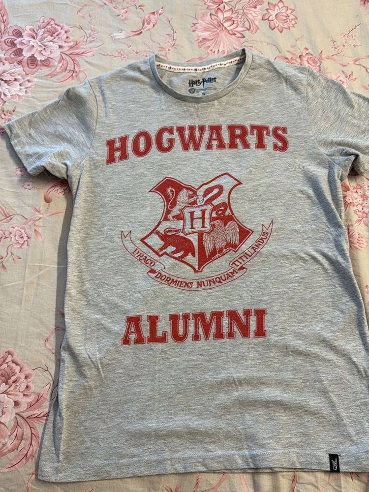 Harry Potter Hogwarts Alumni T-Shirt