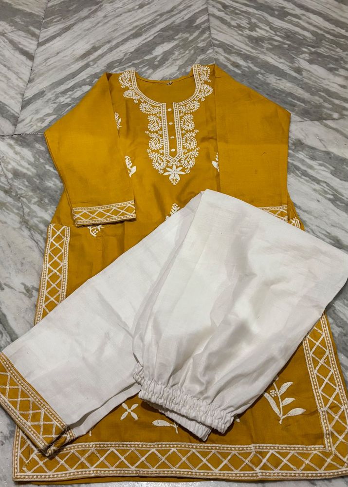 Embroidered Kurta with Pants Set