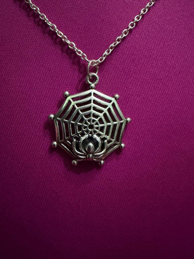 Spider Web Pendant Necklace