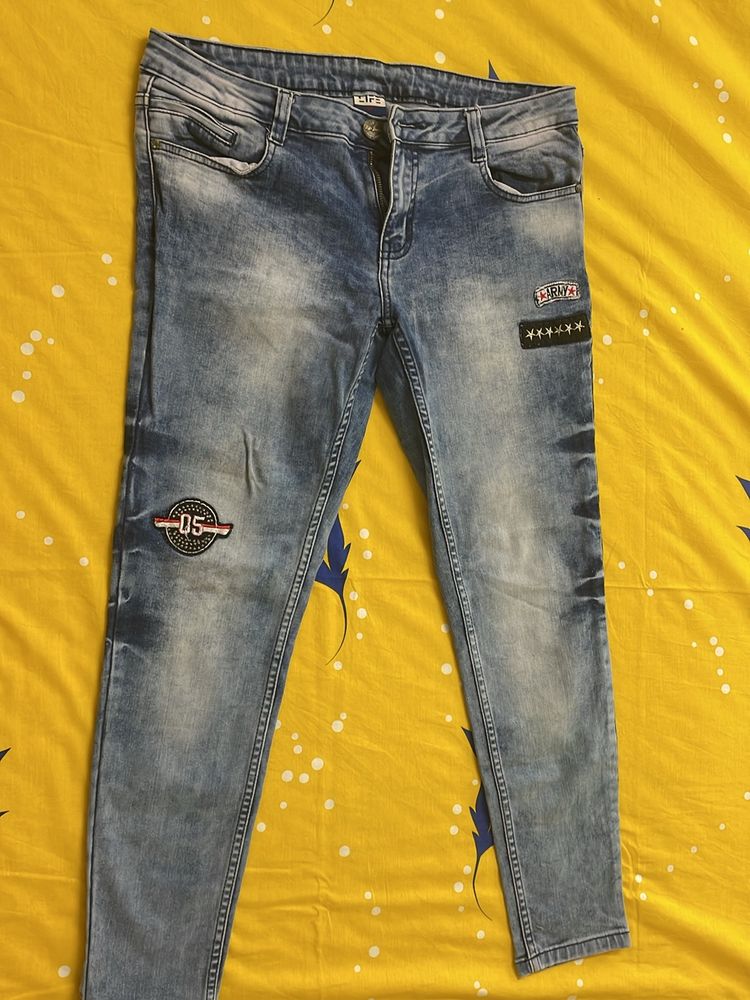 Perfect high rise 32 size Jeans
