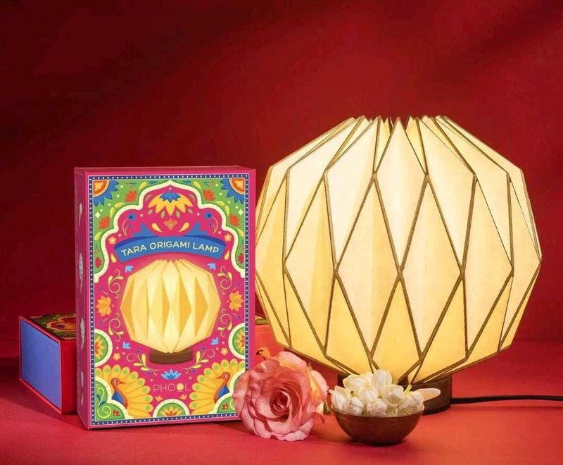 Tara Origami Lamp