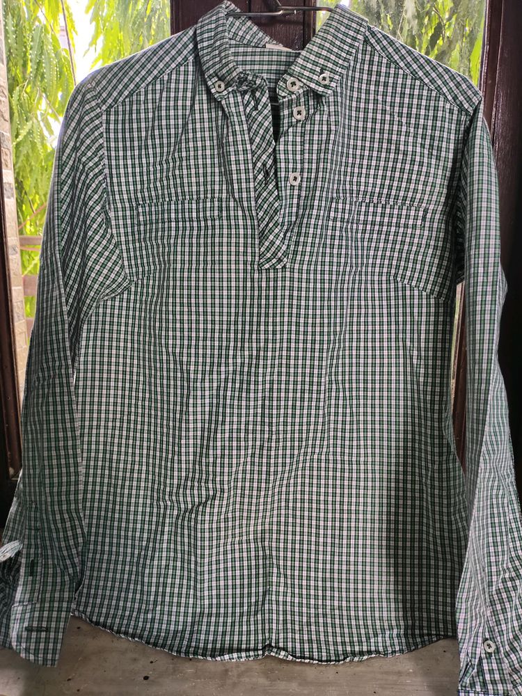 Preloved Shirt Size Upto 36 Bust
