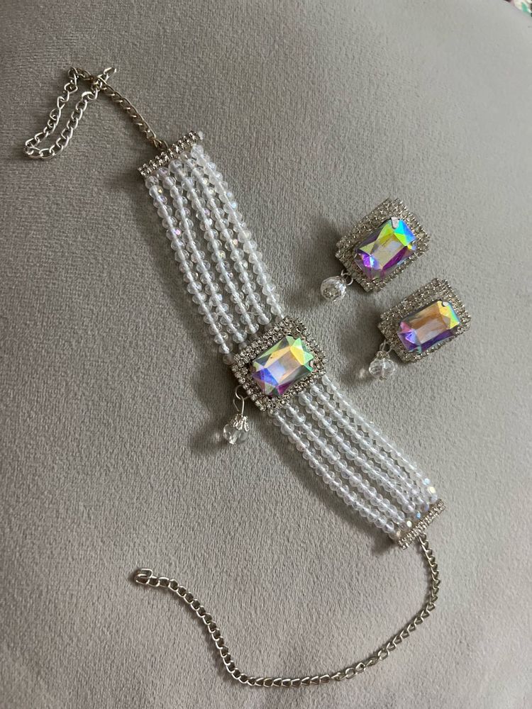 Chic Beaded Choker with Matching Earrings
