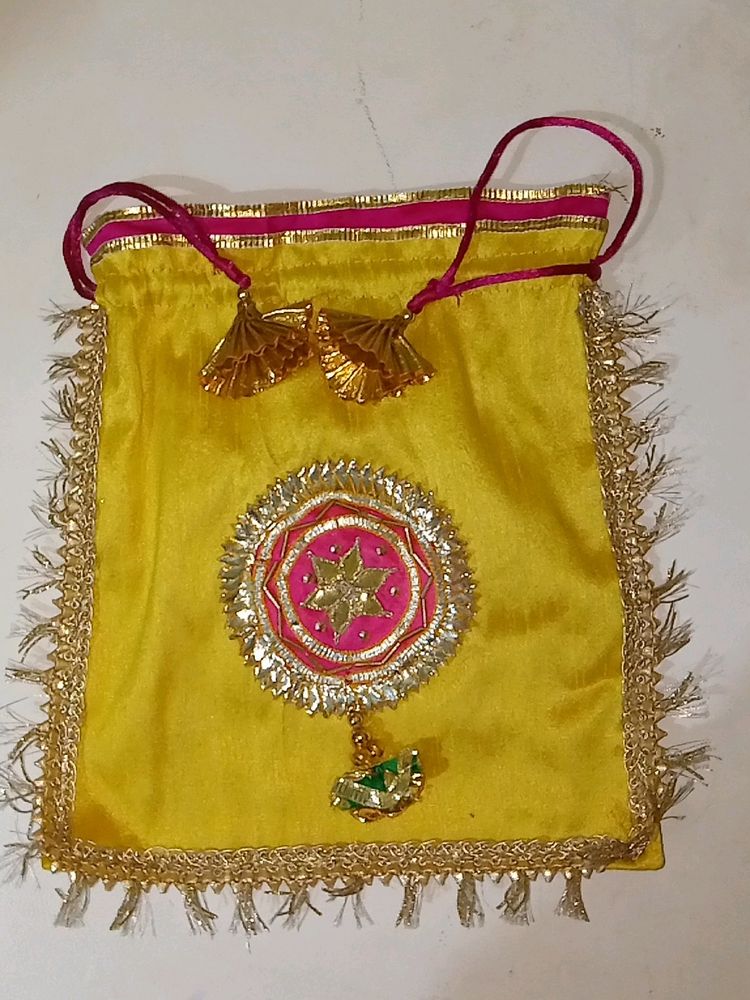 Girls Yellow And Pink potli
