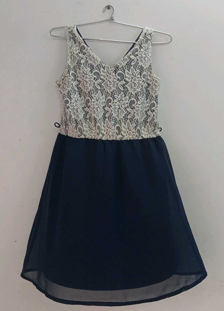 Vero Moda Lace &amp; Chiffon Dress