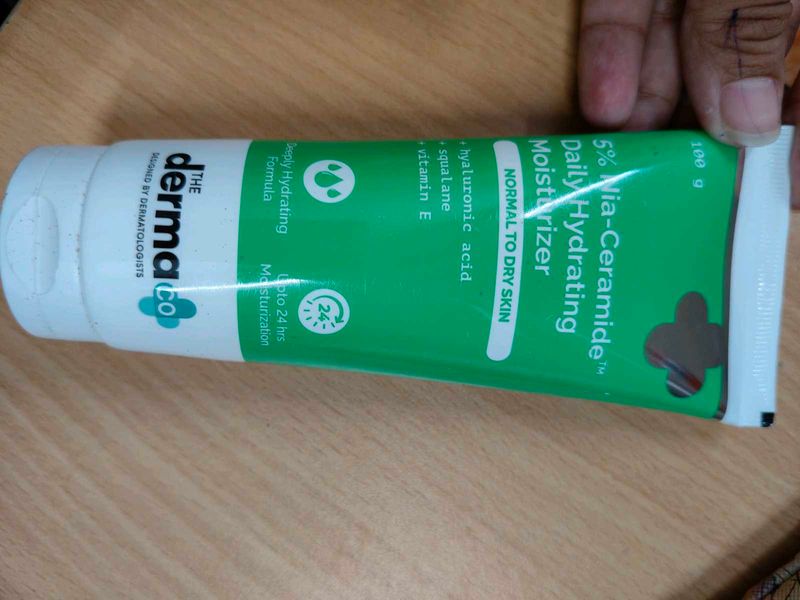 The Derma Co. 5% Vita-Ceramide Moisturizer