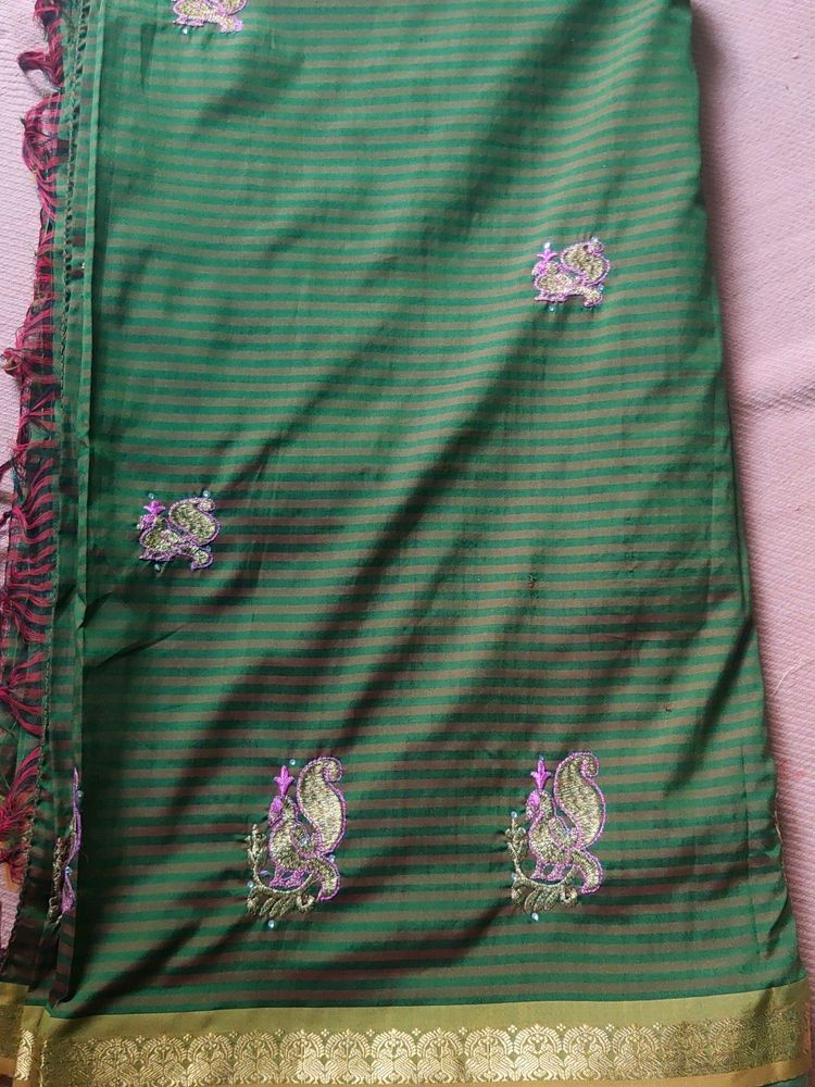 Olive Green Color Saree With Blouse