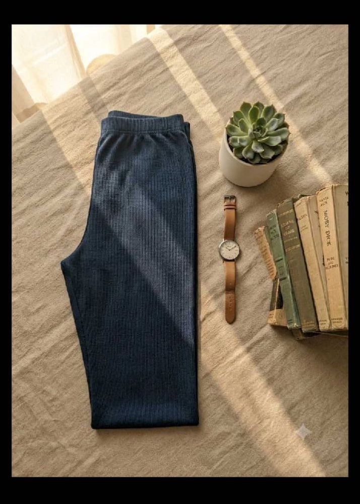 Cozy Ribbed Navy Blue Leggings