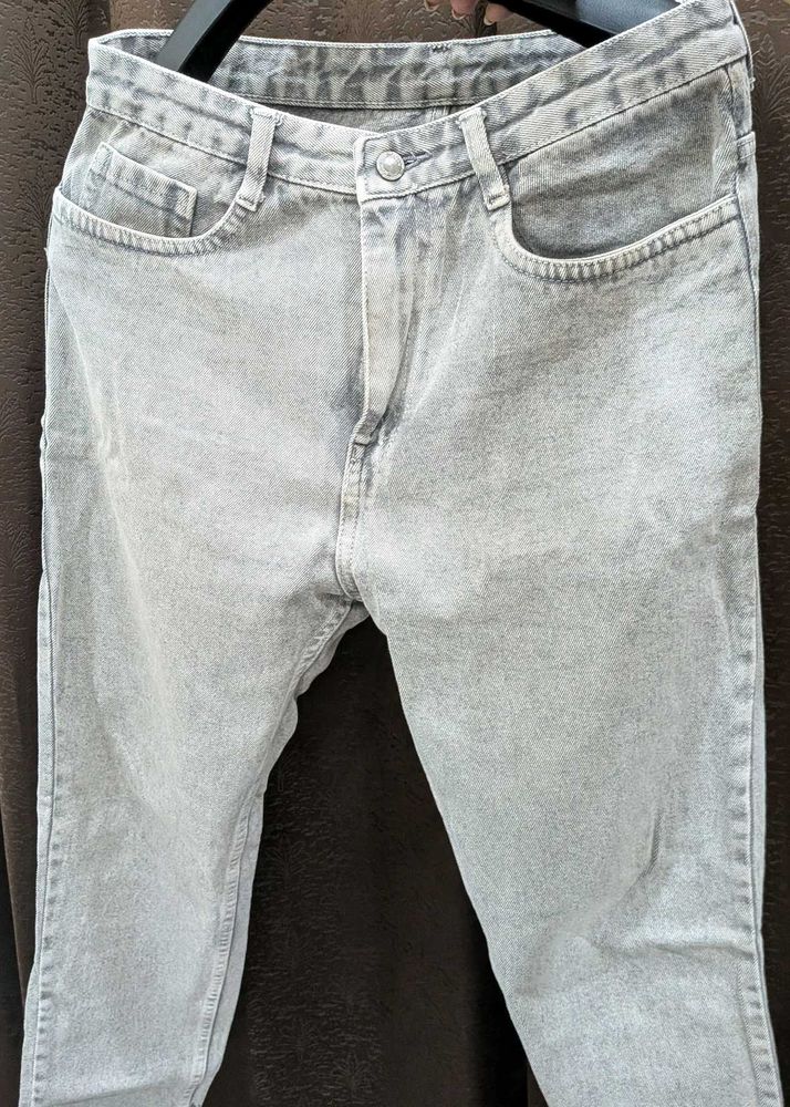 Light Wash Denim Jeans