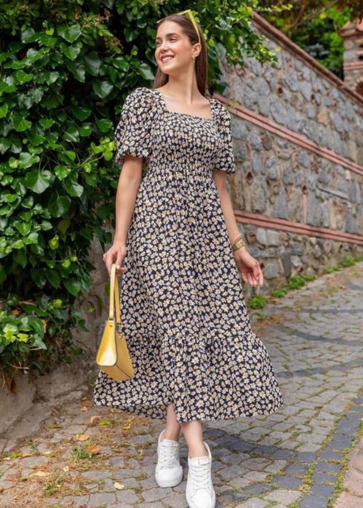 Chic Floral Midi Dress