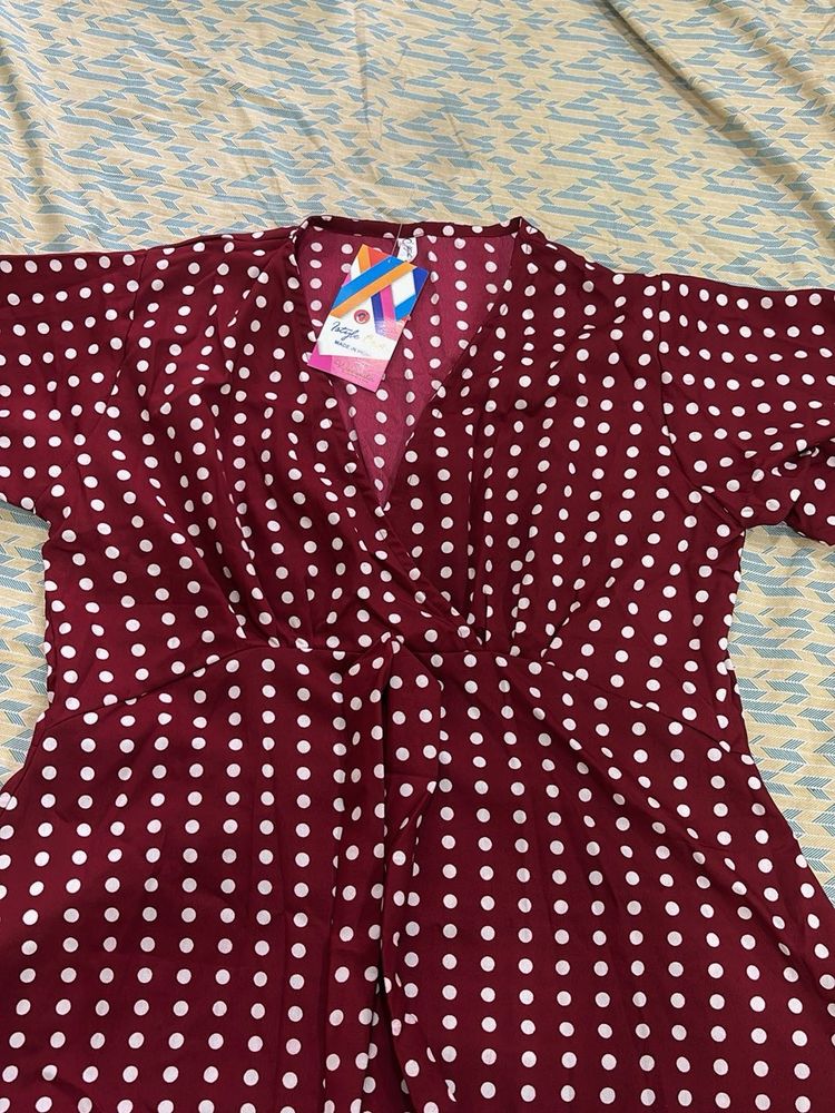 Chic Polka Dot top size - L