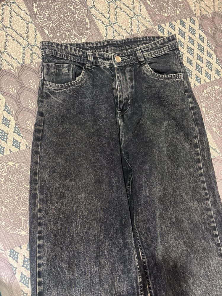 Trendy Gray Wash Wide Leg Jeans
