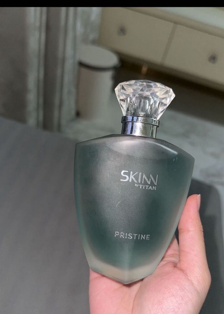 Skinn by Titan Pristine Perfume