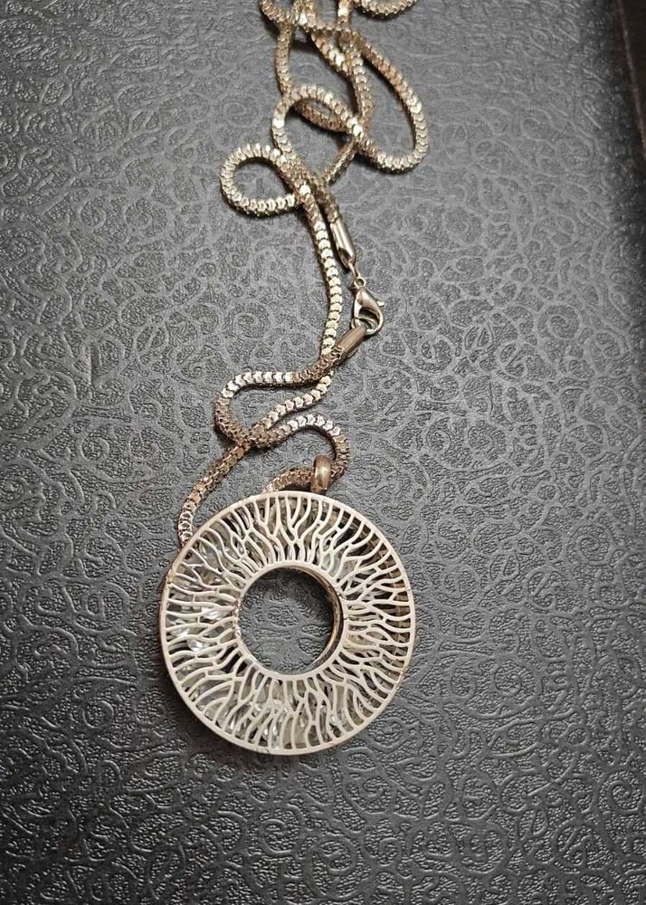 Todays Offer - circular Pendant Necklace