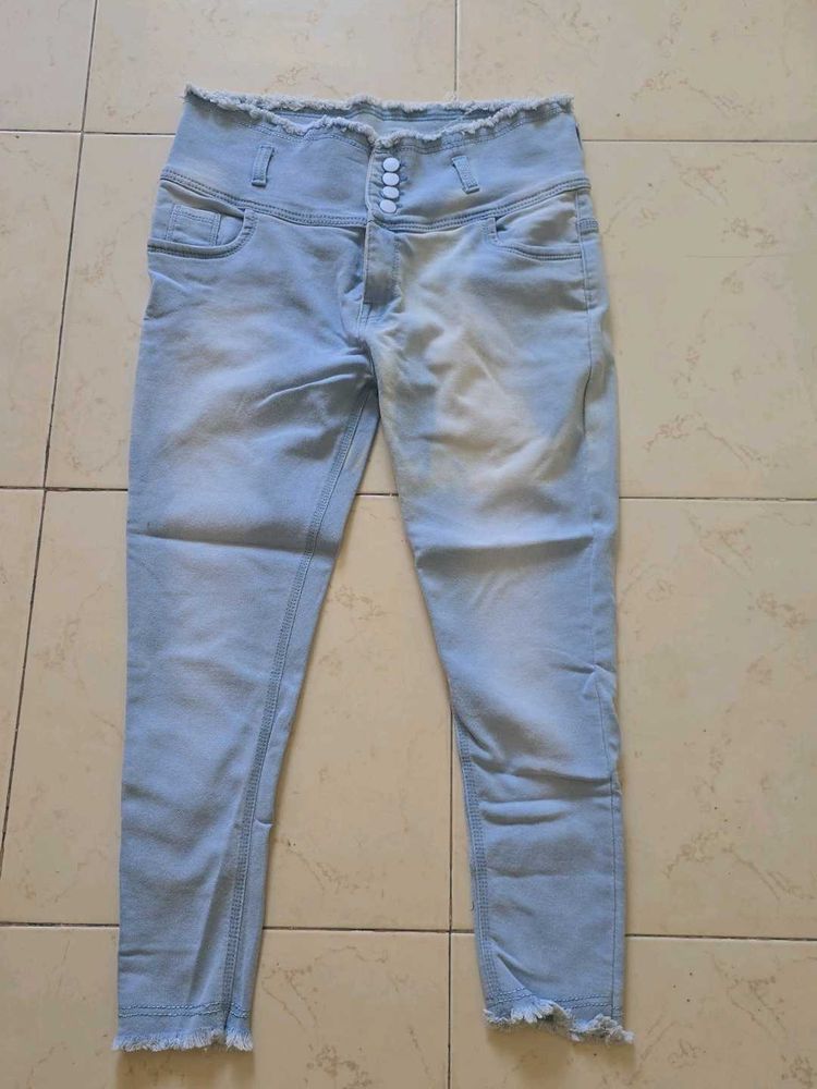 Light Wash High-Waisted Denim Jeans