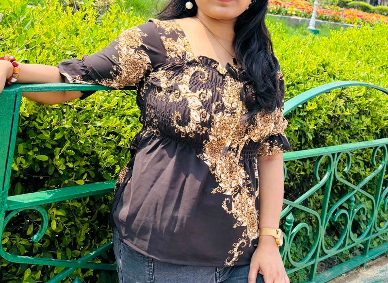 Elegant Black &amp; Gold Printed Top