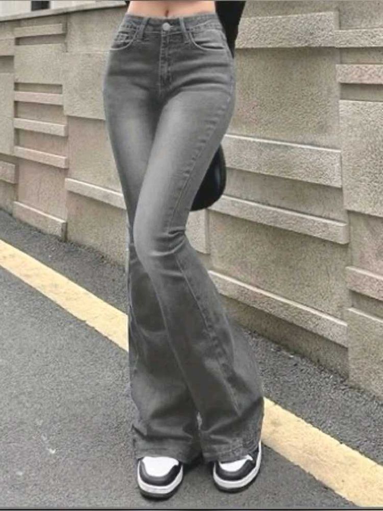 ‧₊˚🖇️✩ y2k Grey Flared Jeans