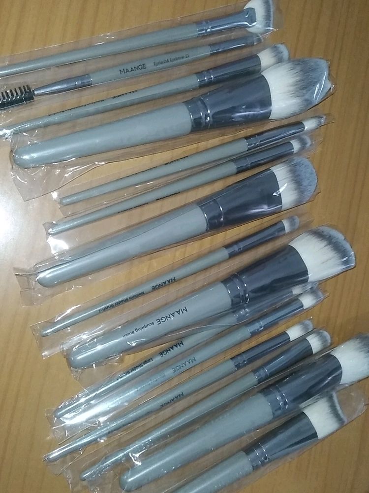 MAANGE 13-Piece Pro Makeup Brush Set New