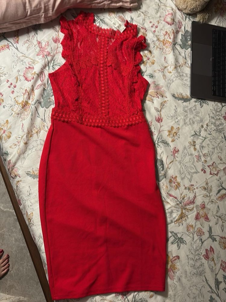 Stunning Red Lace Bodycon Dress