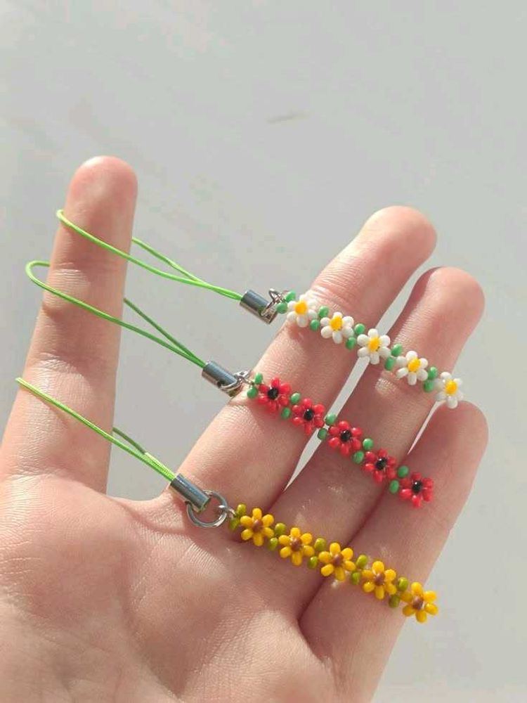 Cute Beaded Flower Phone Charms