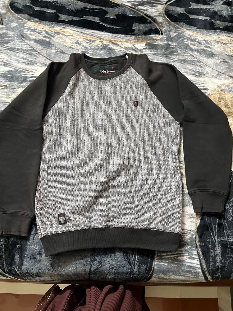 Stylish Modo Jeans Sweater