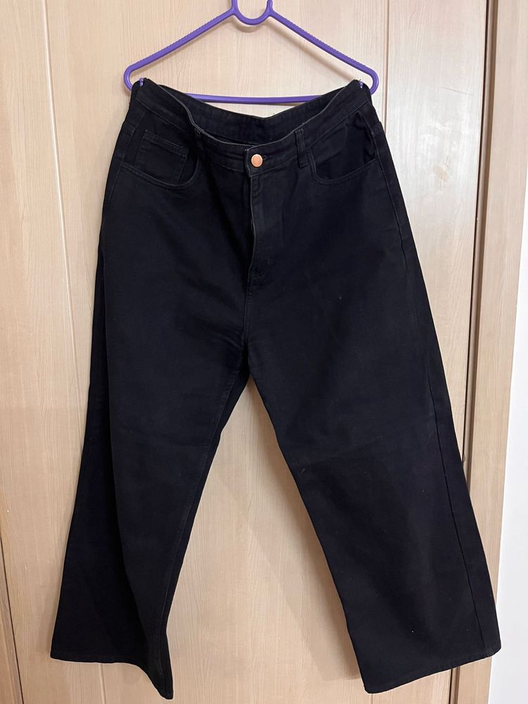 Black Wide Leg Jeans