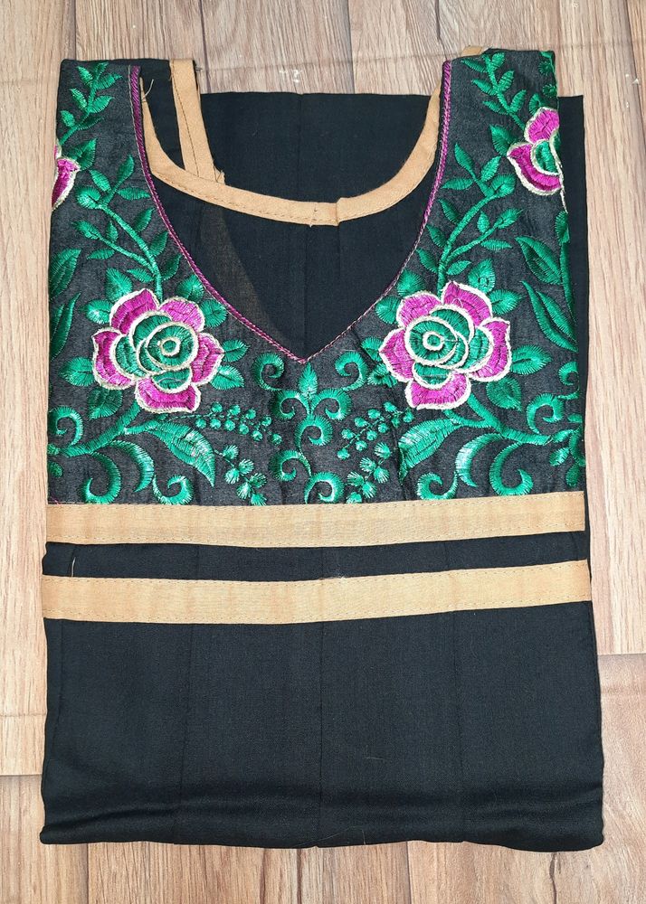 Anarkali Kurti With Selves  Material Fancy 🛍