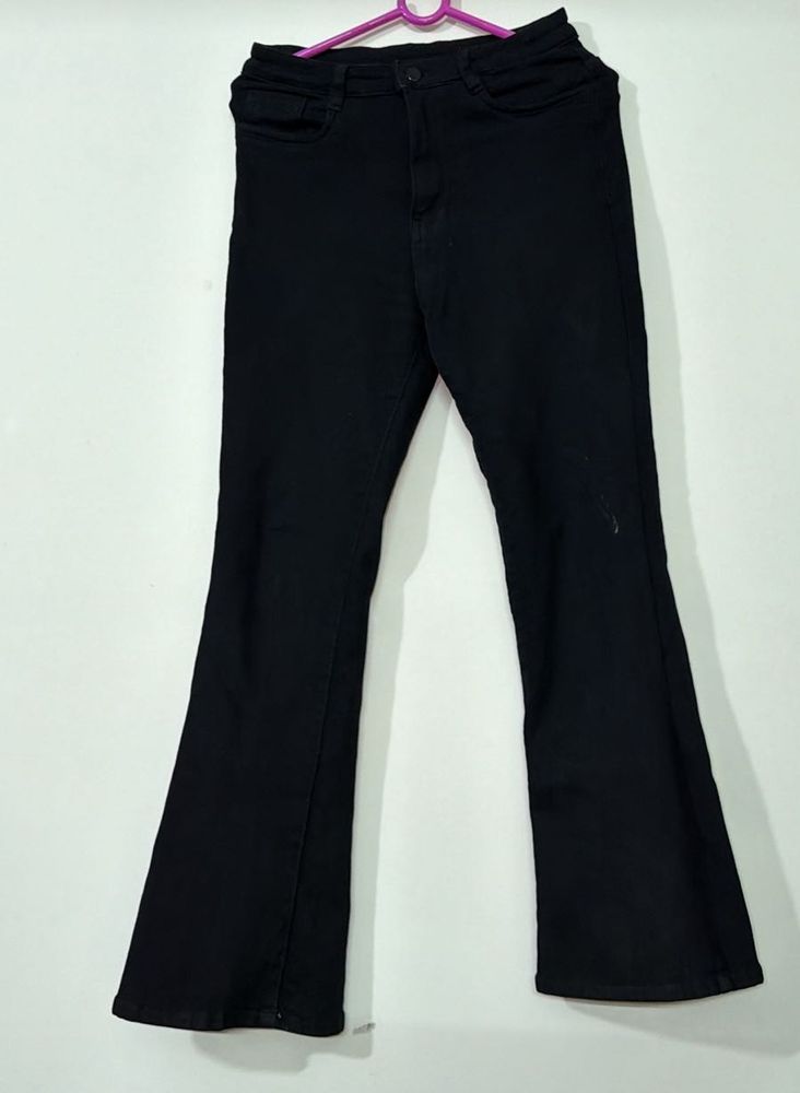 black wide leg jeans