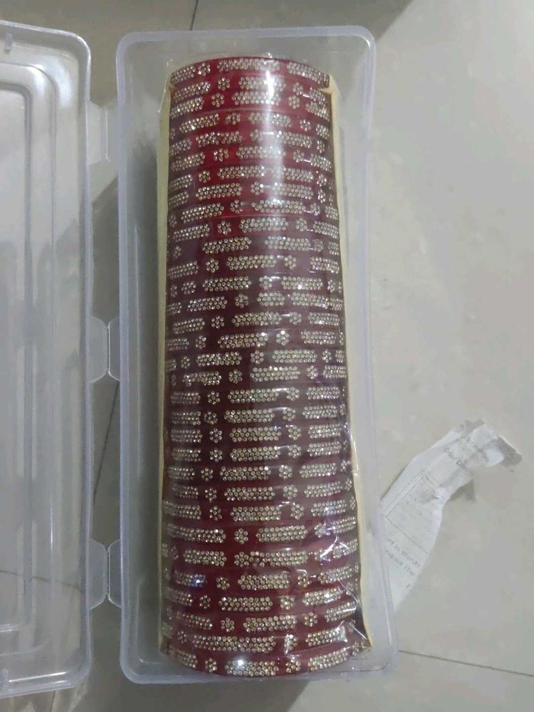 8 jodi Exquisite Embellished Bangles all size