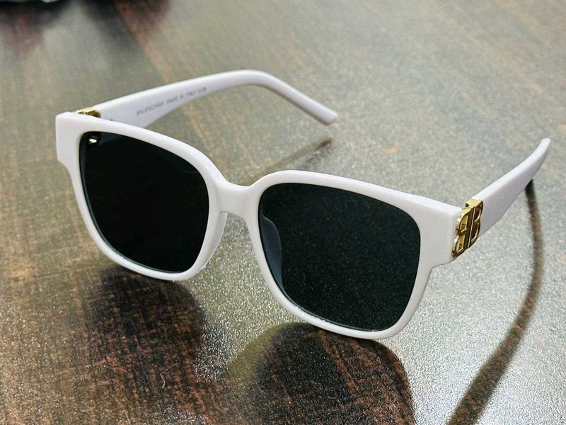 Chic White Designer Sunglasses