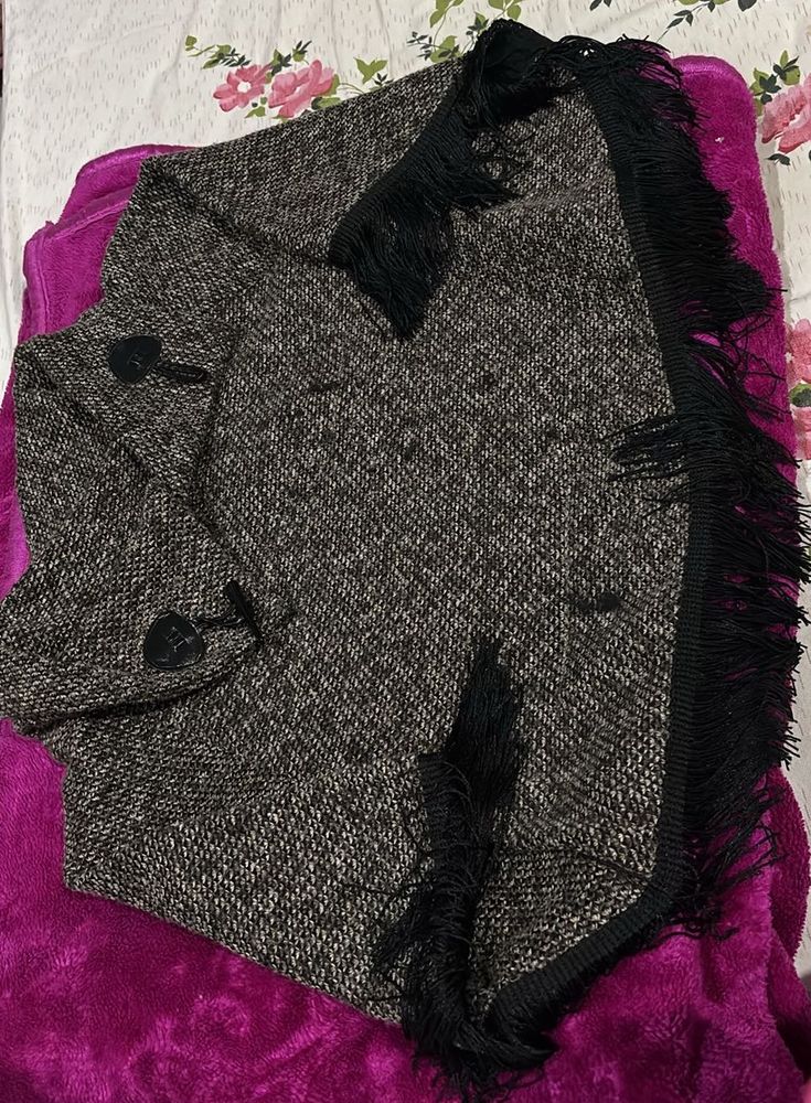 Stylish Fringe Poncho