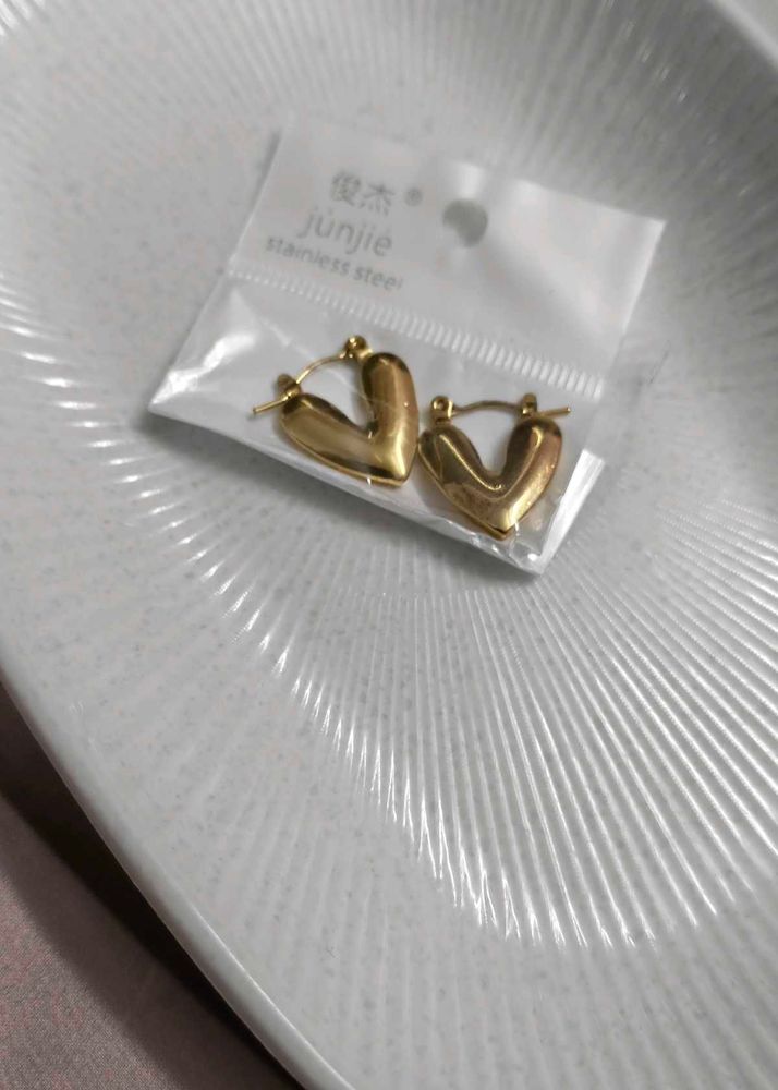 Heart Shaped Hoop Earrings anti tanish