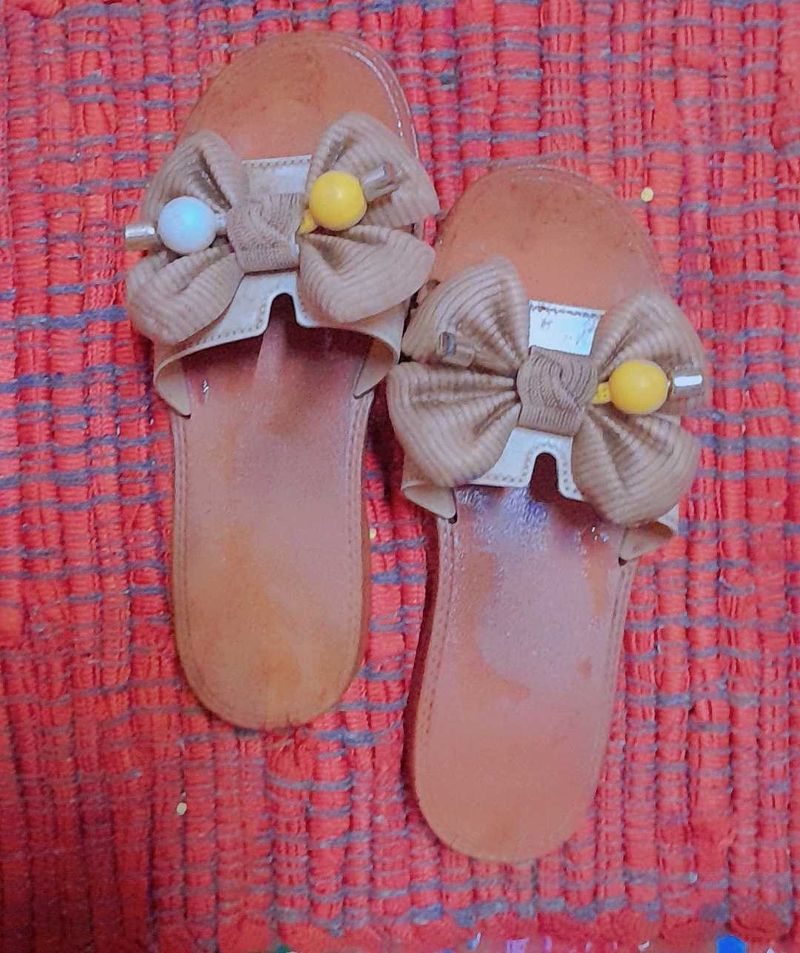 Cute Bow Accent Flipflops Slides