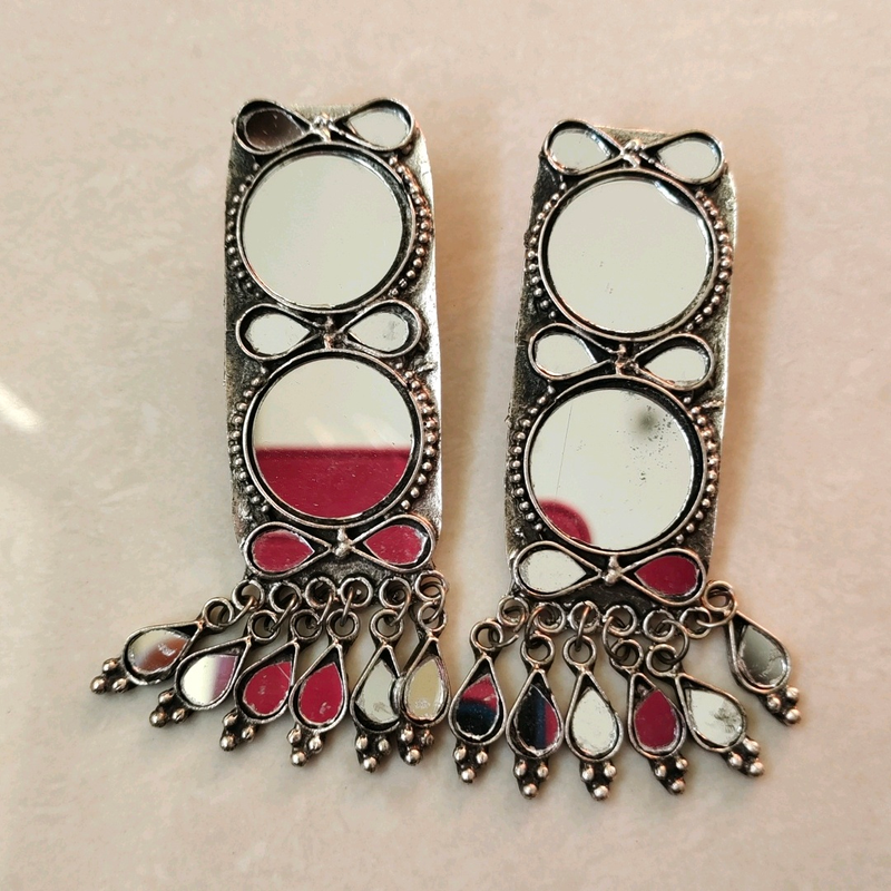 Oxidised earing