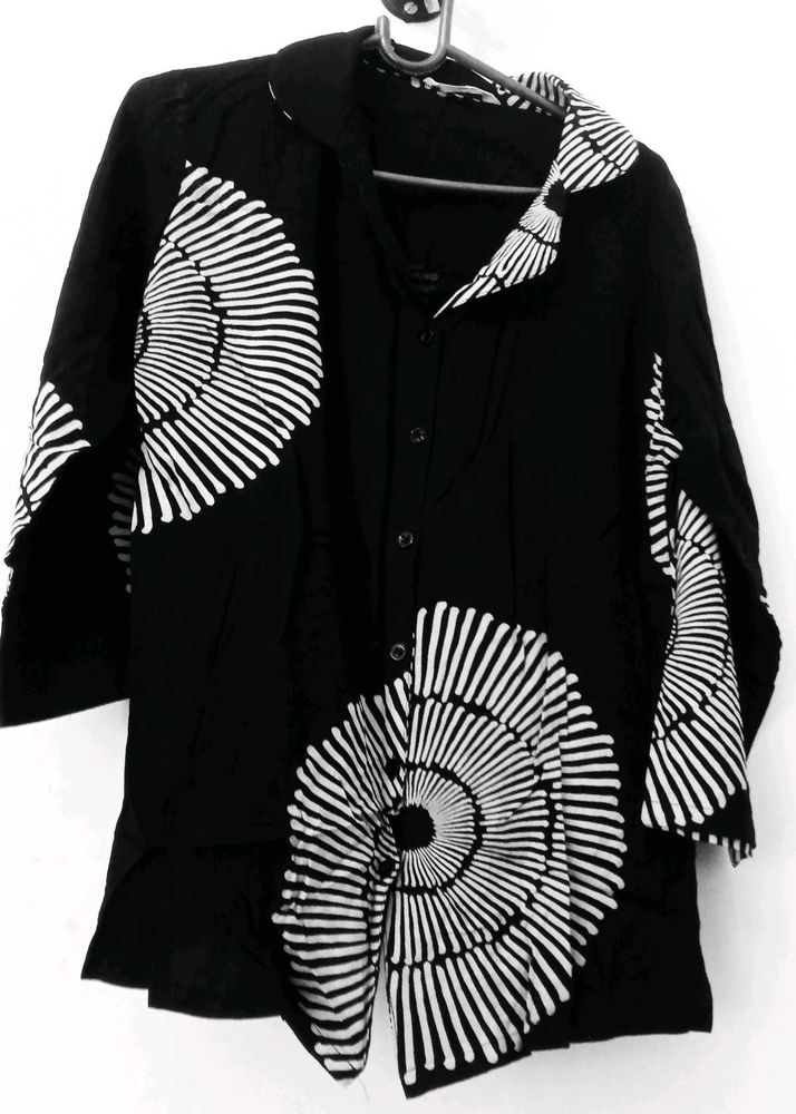 Black Graphic Print Kimono Jacket
