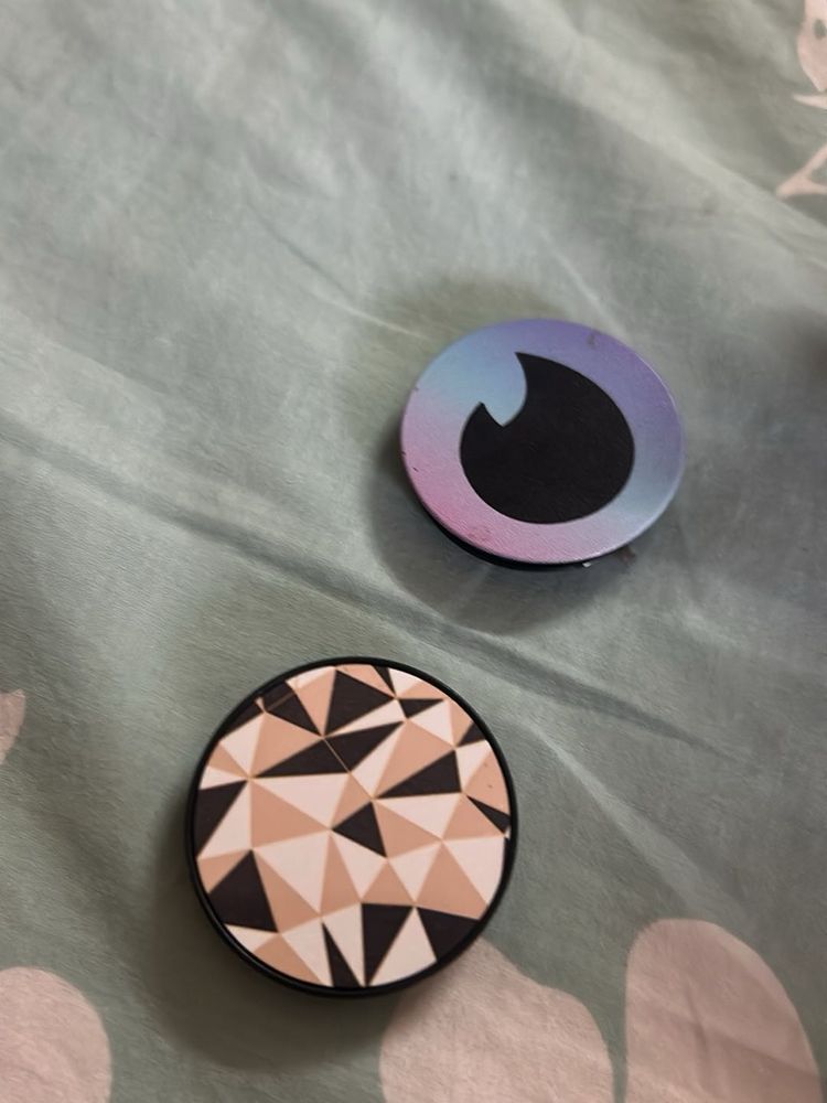 2 Pop Socket