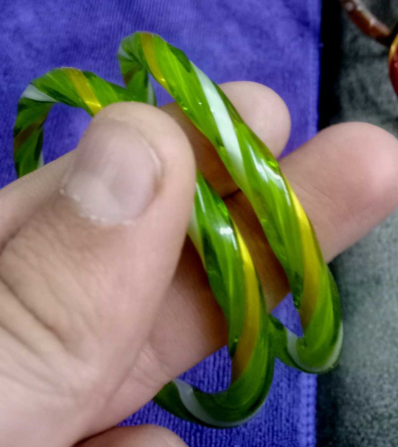 Vibrant Green Swirl Bangles