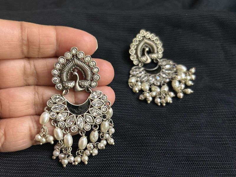 Peacock Pearl Dangler Earrings