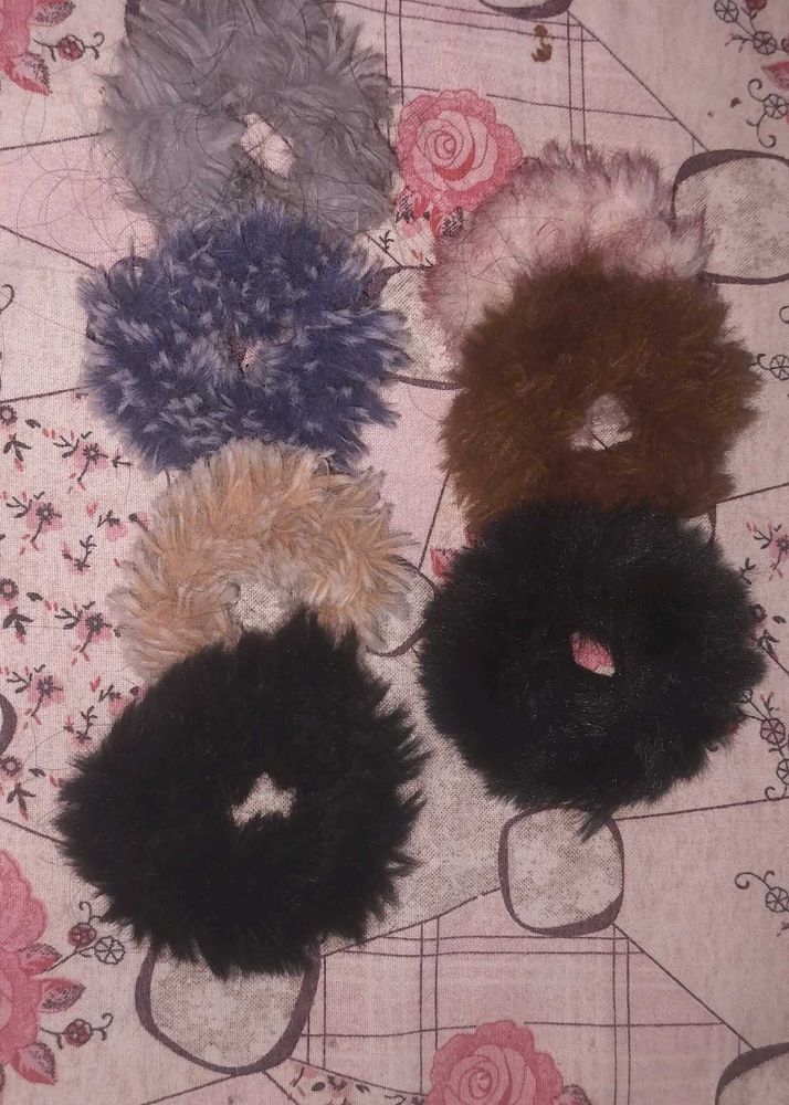 Fuzzy Scrunchie Set - Pack of 7