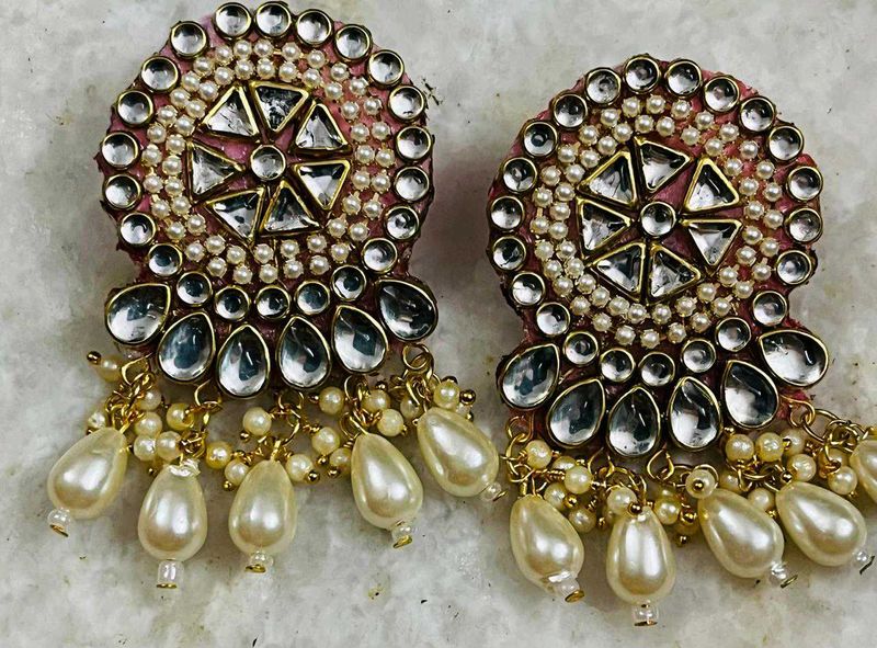 Gorgeous Kundan and Pearl Earrings