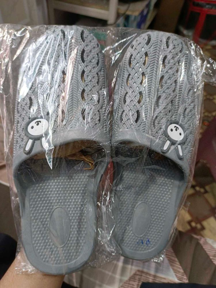 New Cute Gray Slippers with Cartoon Detail