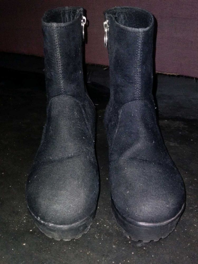 Black Platform Boots