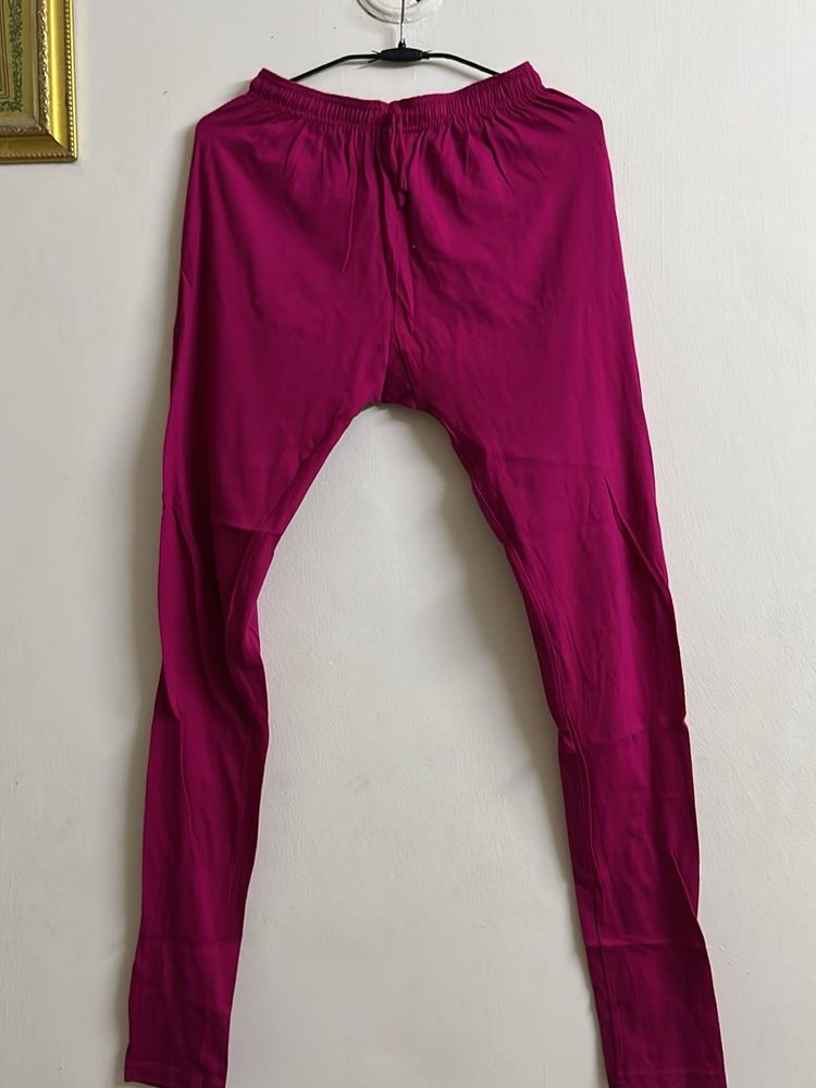 Solid Magenta Leggings With Bandhni Dupatta
