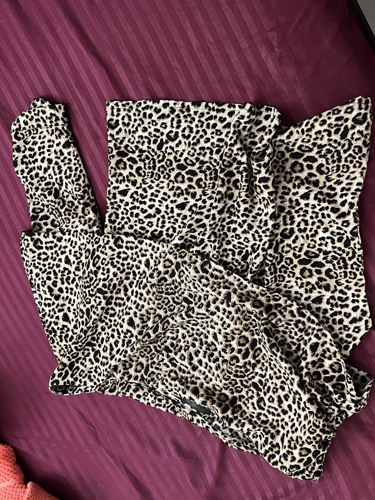 Leopard Print One Shoulder Top