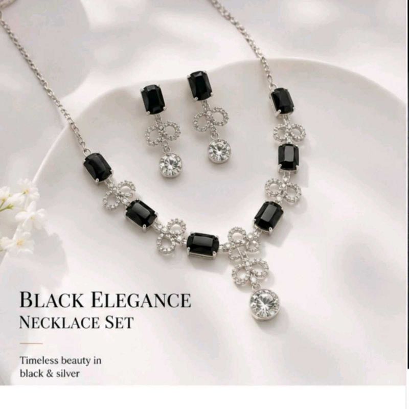 Elegant Black &amp; Silver Necklace Set