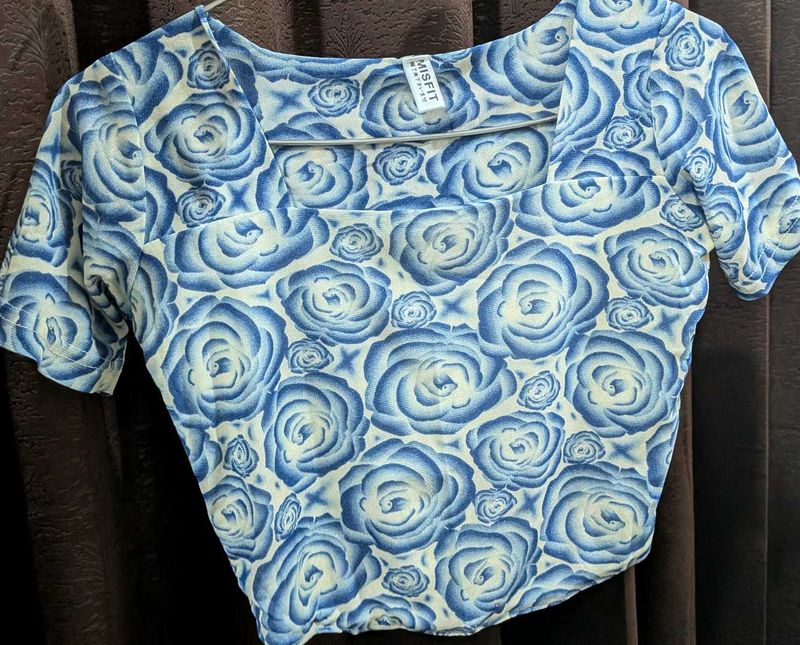 Blue Rose Pattern Square Neck Crop Top