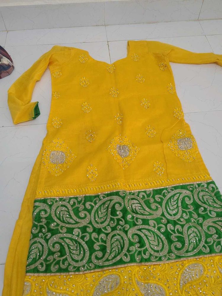 Yellow Kurta with Green Border