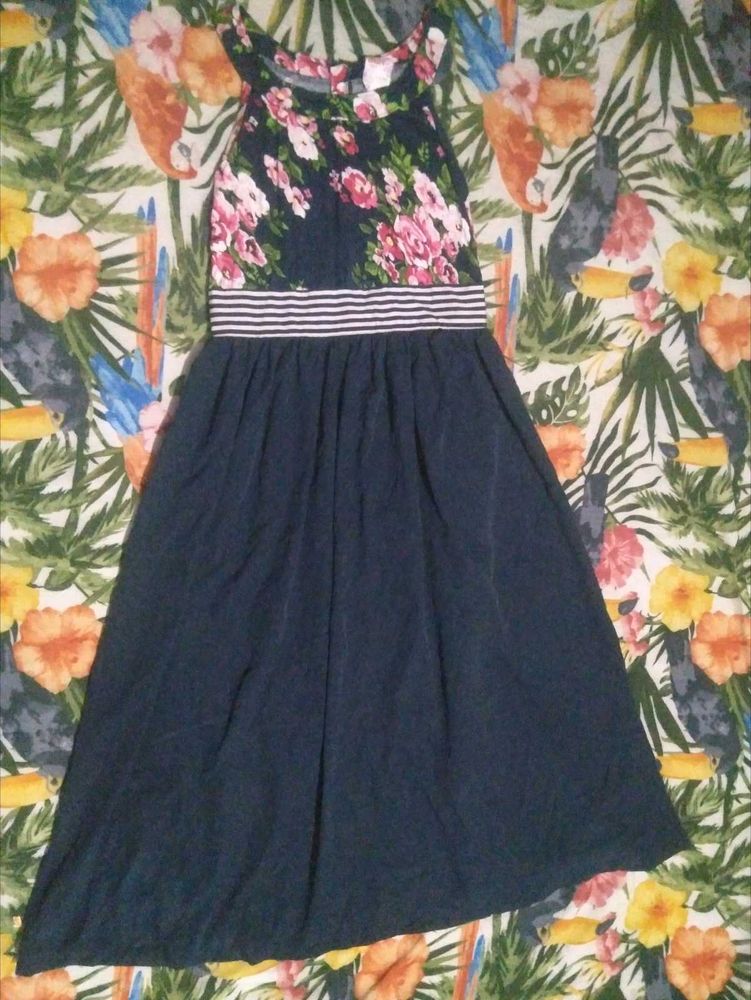 Floral Print Sleeveless Midi Dress